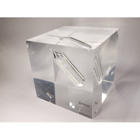 Acrylic cube Xenon