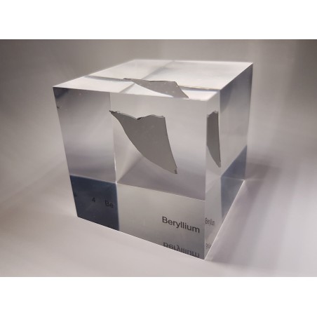 Acrylic cube Beryllium
